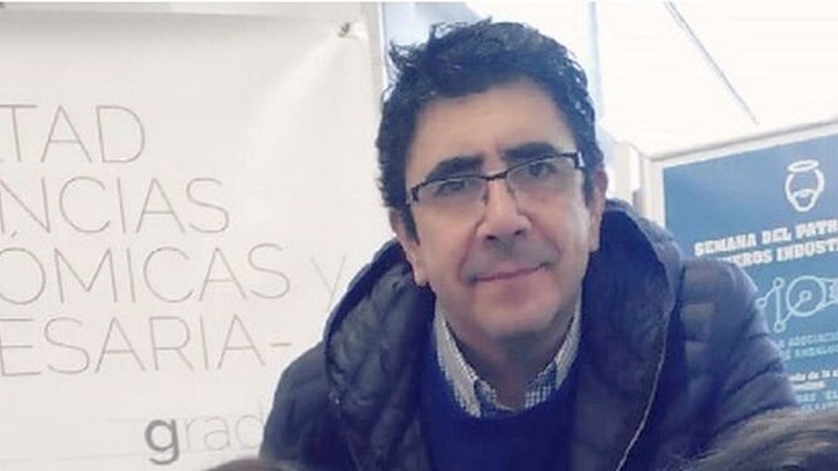 Sebastián Pérez Ferrón nominado a mejor Docente 2021 por la plataforma EDUCA